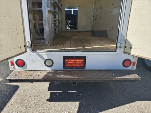 Used 2013 Ford E-350 and Econoline 350 Super Duty w/ PWR Locks & Windows Group RWD image 8