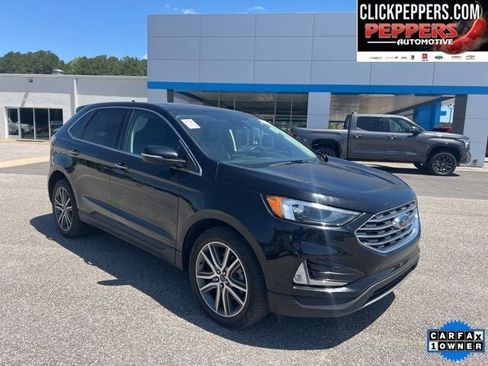 Used 2022 Ford Edge Titanium w/ Class II Trailer Tow Package AWD/4WD image 8