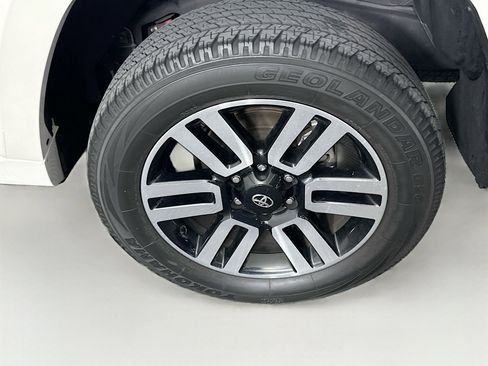 Used 2023 Toyota 4Runner Limited AWD/4WD image 11