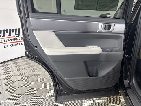 Used 2026 Hyundai Santa Fe SEL FWD image 24