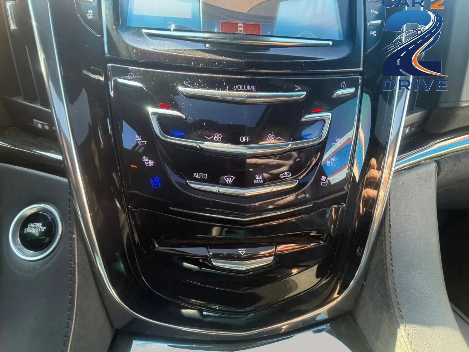 Used 2017 Cadillac Escalade Platinum AWD/4WD image 21