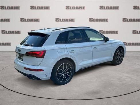 Certified 2025 Audi SQ5 Premium Plus w/ Premium Plus Package AWD/4WD image 5