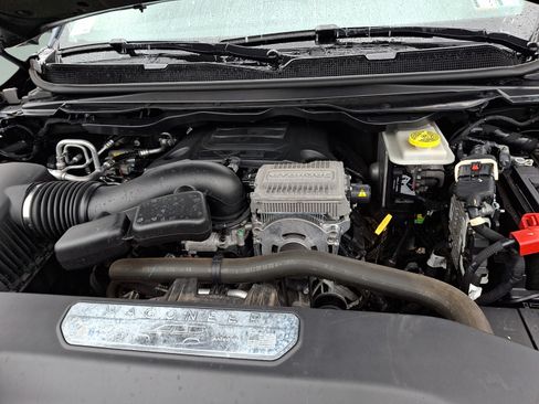 Certified 2023 Jeep Wagoneer 4WD w/ Premium Group I image 22