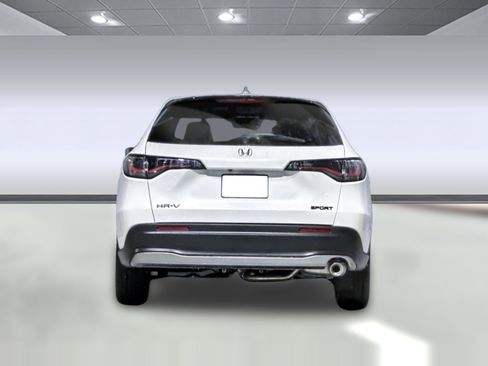 New 2026 Honda HR-V Sport image 9