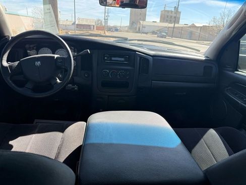 Used 2005 Dodge Ram 2500 Truck SLT w/ Trailer Tow Group image 16