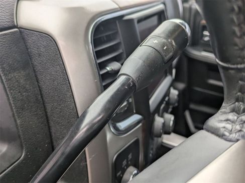 Used 2018 RAM 2500 Laramie w/ Convenience Group image 17