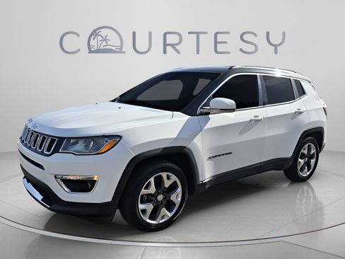Used 2020 Jeep Compass Limited FWD image 1