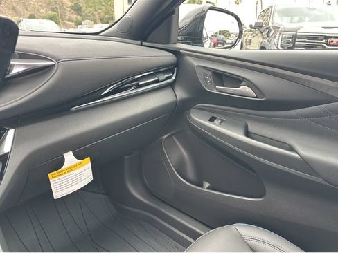 New 2026 Buick Envista Sport Touring w/ Convenience I Package FWD image 27