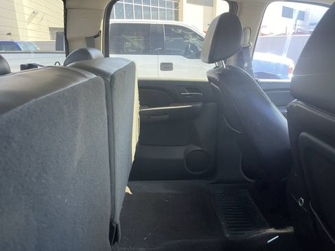 Used 2007 Chevrolet Silverado 2500 LTZ w/ Safety Package AWD/4WD image 7