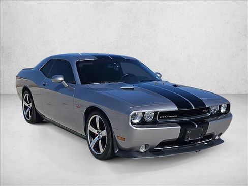 Used 2013 Dodge Challenger SRT8 w/ Harman Kardon Audio Group image 3