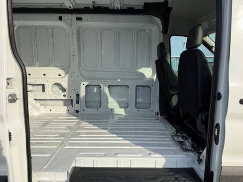 New 2026 Ford Transit 250 148 Medium Roof RWD image 11