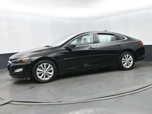 Used 2023 Chevrolet Malibu LT w/ Driver Confidence Package FWD image 5