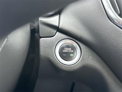 Certified 2024 Chevrolet Equinox LT image 16