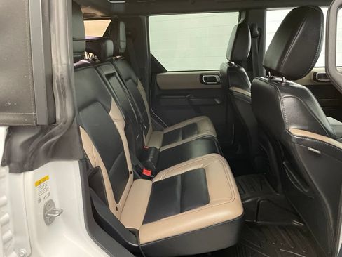 Used 2024 Ford Bronco Wildtrak AWD/4WD image 27