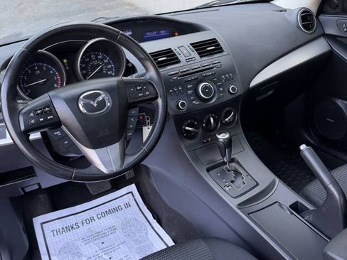 Used 2012 MAZDA MAZDA3 i Touring FWD image 12