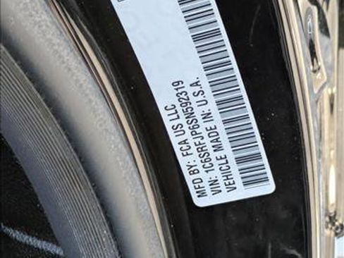 Used 2025 RAM 1500 Laramie image 23