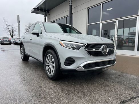 Used 2026 Mercedes-Benz GLC 300 image 4