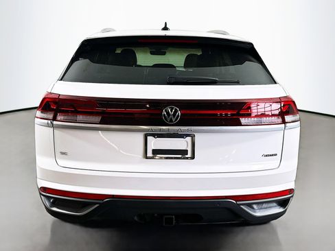 New 2026 Volkswagen Atlas Cross Sport SE image 6
