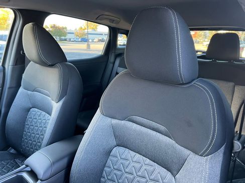 Used 2026 Nissan Kicks SV w/ Cold Weather Package image 11
