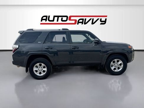 Used 2024 Toyota 4Runner SR5 Premium w/ Moonroof Package RWD image 8