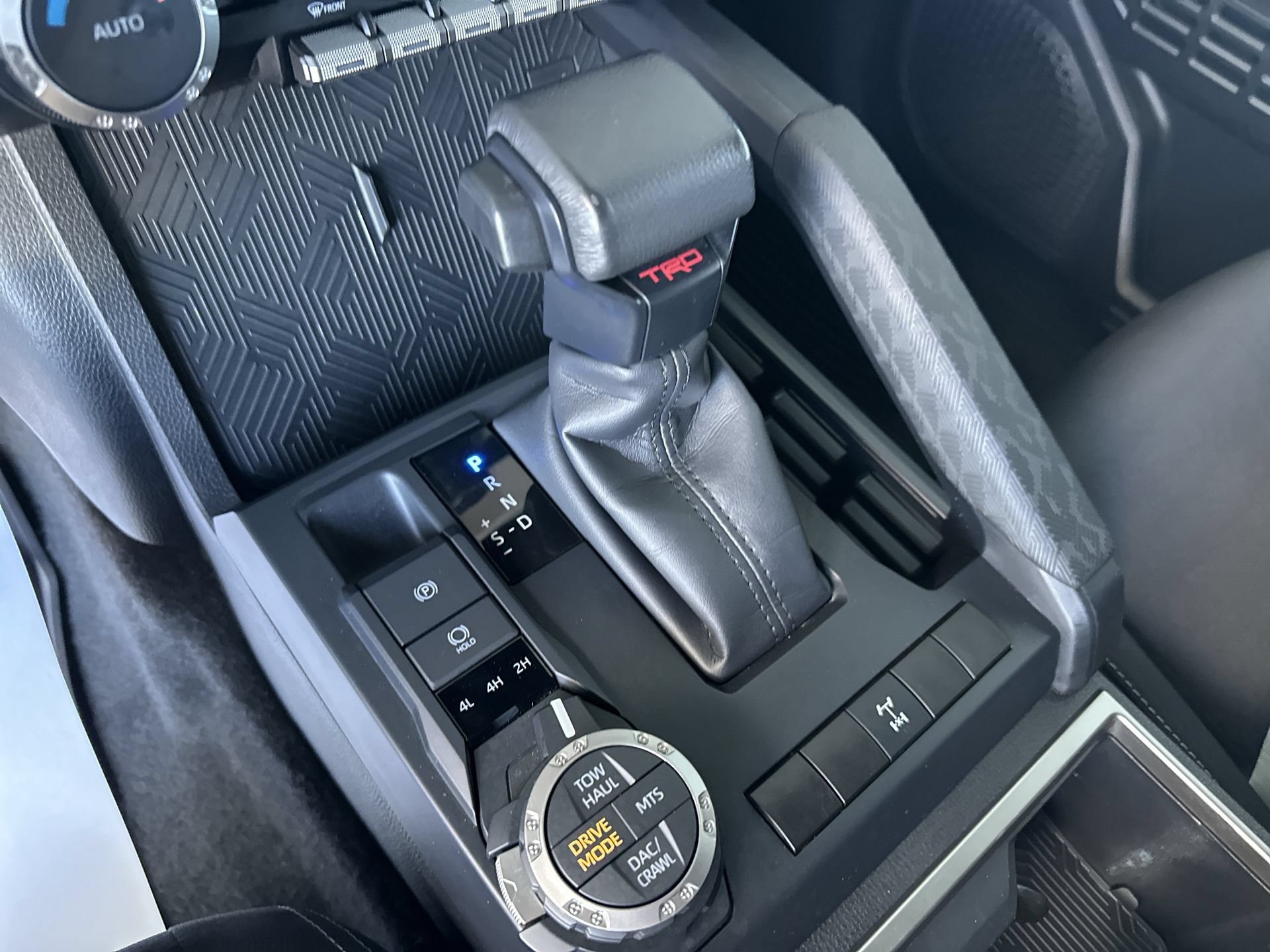 Used 2024 Toyota Tacoma TRD Off-Road AWD/4WD image 16
