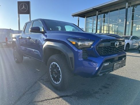 Used 2024 Toyota Tacoma TRD Off-Road image 1