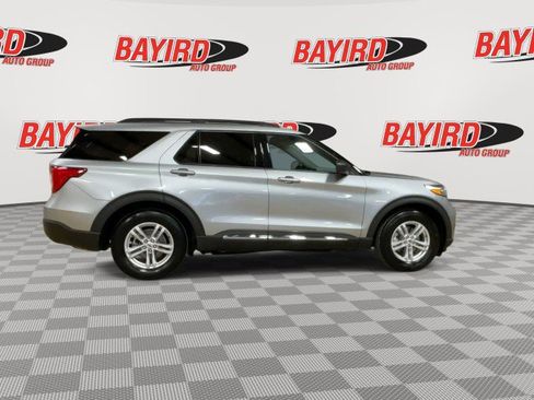 Used 2023 Ford Explorer XLT w/ Equipment Group 202A image 9