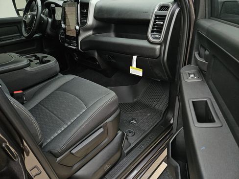 New 2026 RAM 2500 Tradesman AWD/4WD image 7
