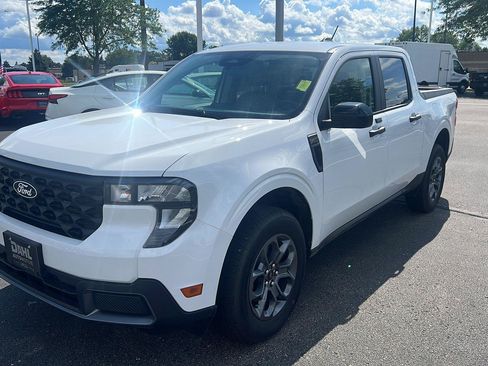 Used 2025 Ford Maverick XLT w/ XLT Luxury Package AWD/4WD image 14