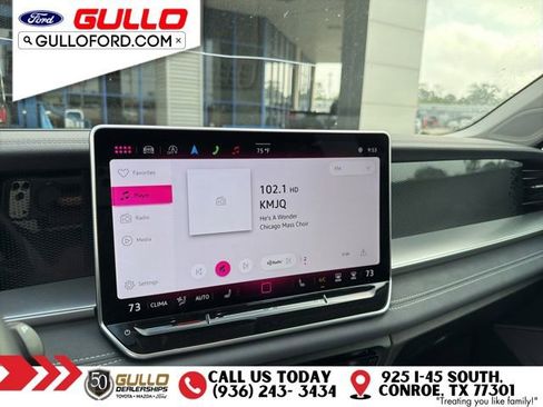 Used 2025 Volkswagen Tiguan SE image 8