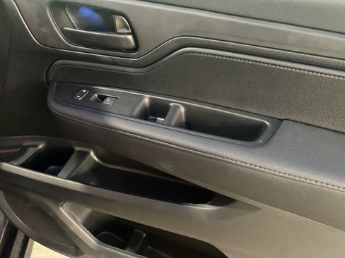 Certified 2026 Honda Odyssey EX-L image 35