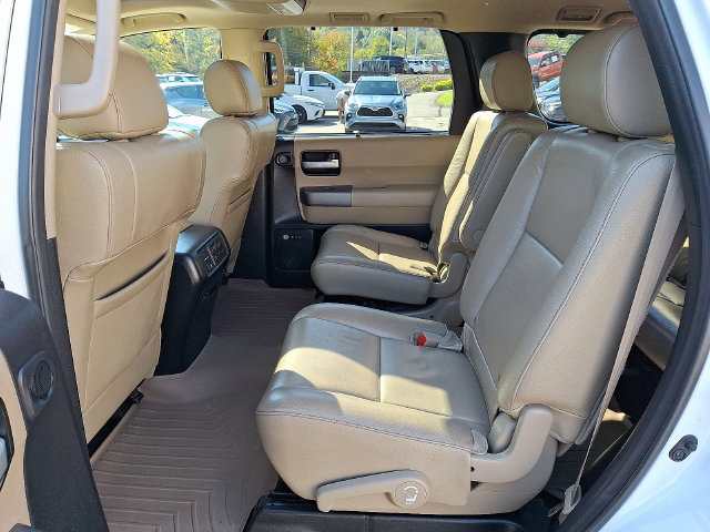 Used 2014 Toyota Sequoia Limited AWD/4WD image 10