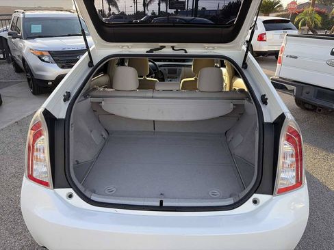 Used 2013 Toyota Prius Three FWD image 17