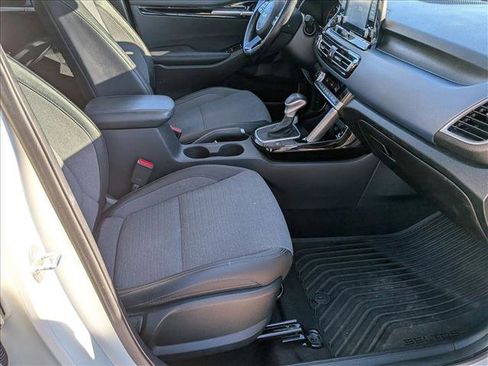 Used 2023 Kia Seltos S image 20