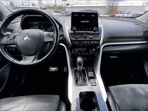 Used 2022 Mitsubishi Eclipse Cross SE image 14