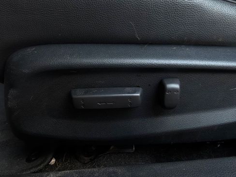 Used 2017 Honda Civic Touring image 12
