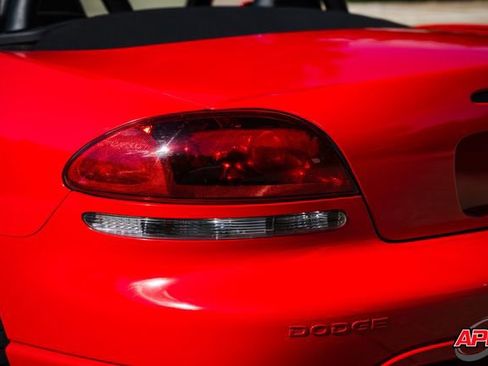 Used 2004 Dodge Viper SRT-10 RWD image 59