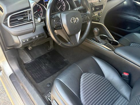 Used 2024 Toyota Camry SE FWD image 10
