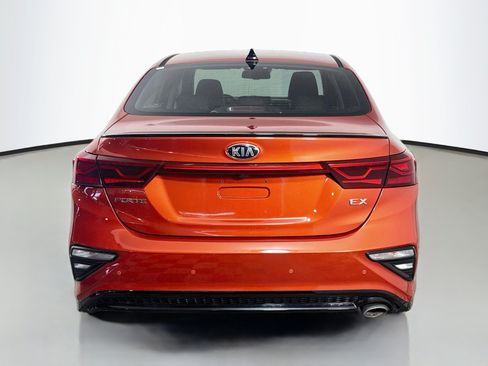 Used 2019 Kia Forte EX w/ Option Group 020 FWD image 8