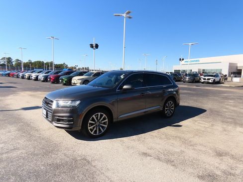 Used 2019 Audi Q7 2.0T Premium Plus w/ Premium Plus Package image 2