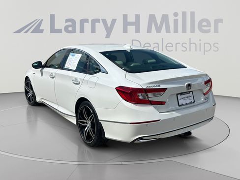 Used 2022 Honda Accord Touring image 4