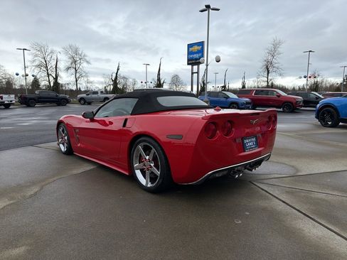 Used 2005 Chevrolet Corvette Base w/ Preferred Equipment Group image 3