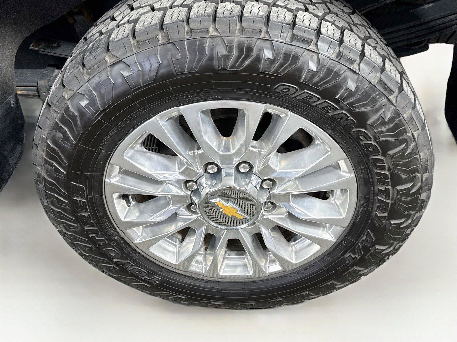 Used 2023 Chevrolet Silverado 3500 High Country w/ Z71 Off-Road Package AWD/4WD image 26
