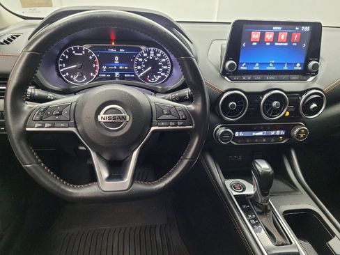 Used 2023 Nissan Sentra SR w/ SR Premium Package FWD image 22
