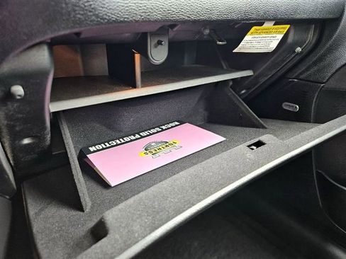 Used 2023 Dodge Challenger SXT image 24