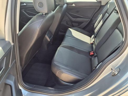 Used 2020 Volkswagen Jetta SEL FWD image 23