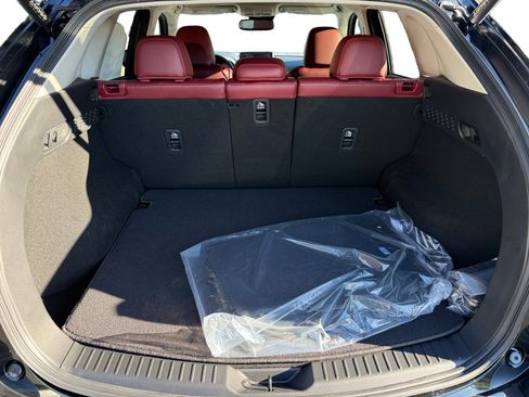 New 2025 MAZDA CX-5 Carbon Edition image 17