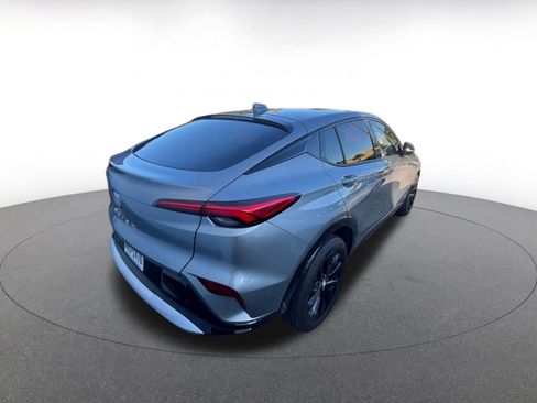 Used 2025 Buick Envista Sport Touring image 6