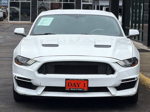 Used 2019 Ford Mustang GT Premium w/ GT Performance Package RWD image 10