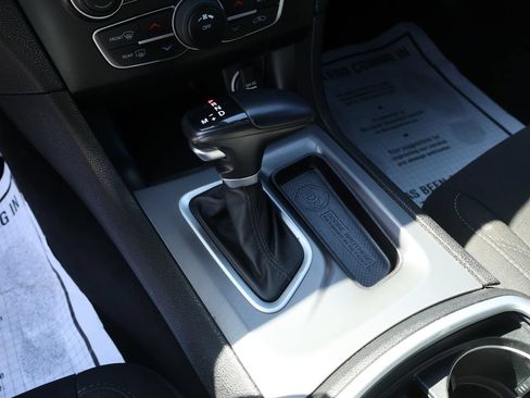 Certified 2025 Kia K5 GT FWD image 41